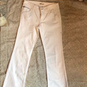 Woman’s Cabi White Jeans Size 10